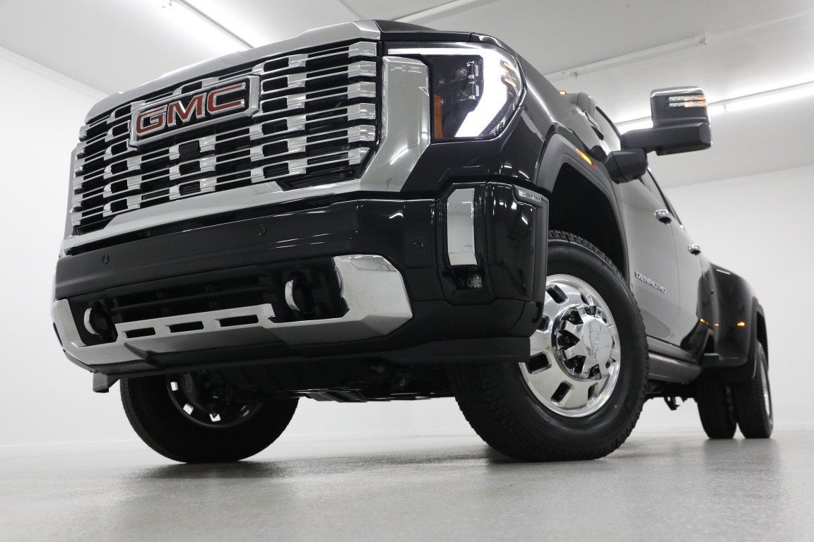 2026 GMC Sierra 3500 HD Denali DRW