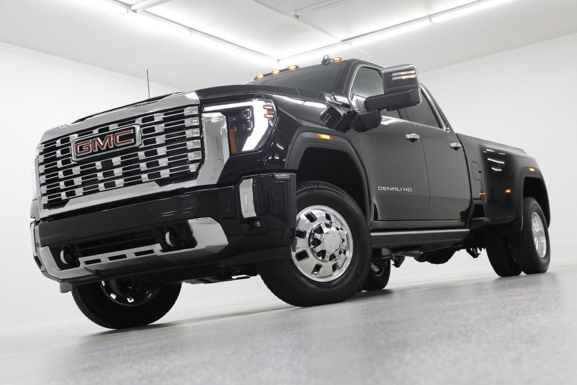 2026 GMC Sierra 3500 HD Denali DRW