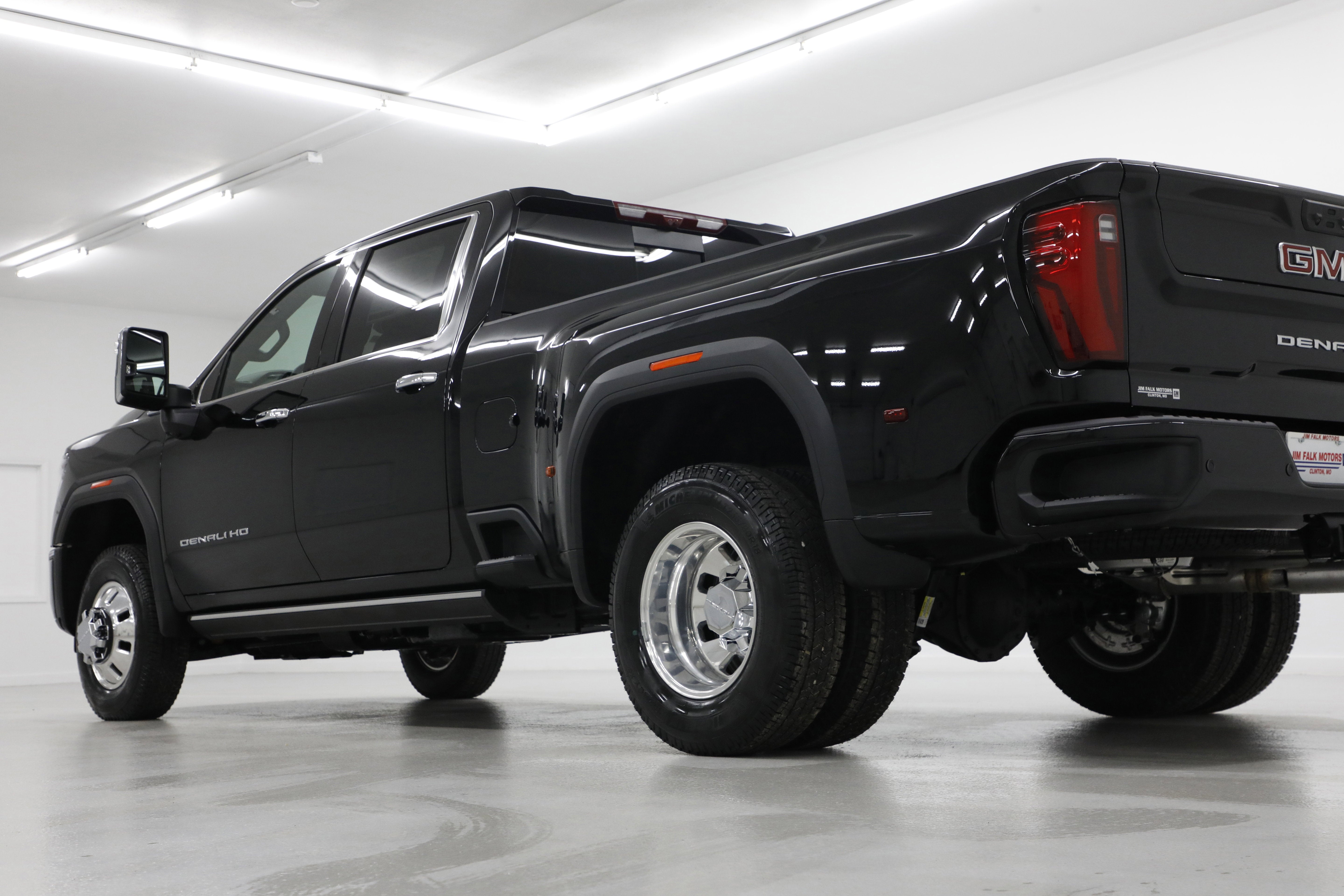 2026 GMC Sierra 3500 HD Denali DRW
