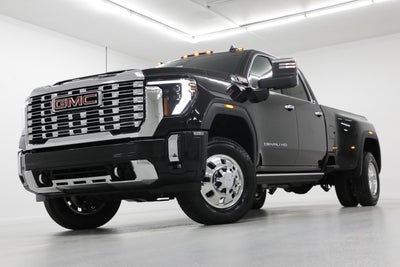 2026 GMC Sierra 3500 HD Denali DRW