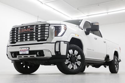 2025 GMC Sierra 3500 HD Denali