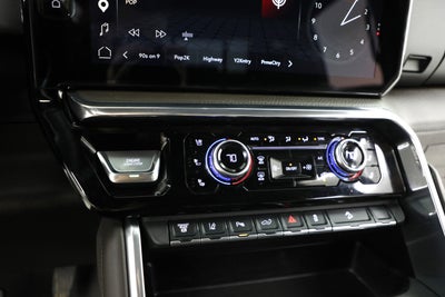 2025 GMC Sierra 3500 HD Denali