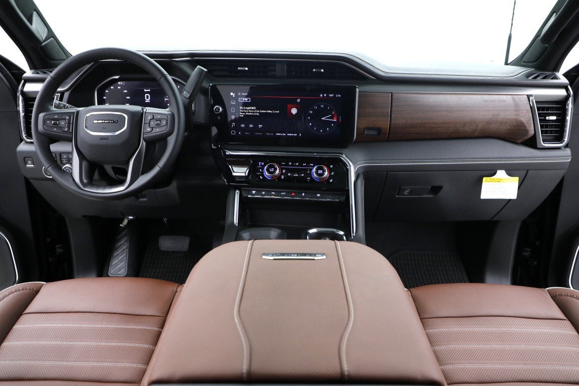 2026 GMC Sierra 3500 HD Denali Ultimate DRW