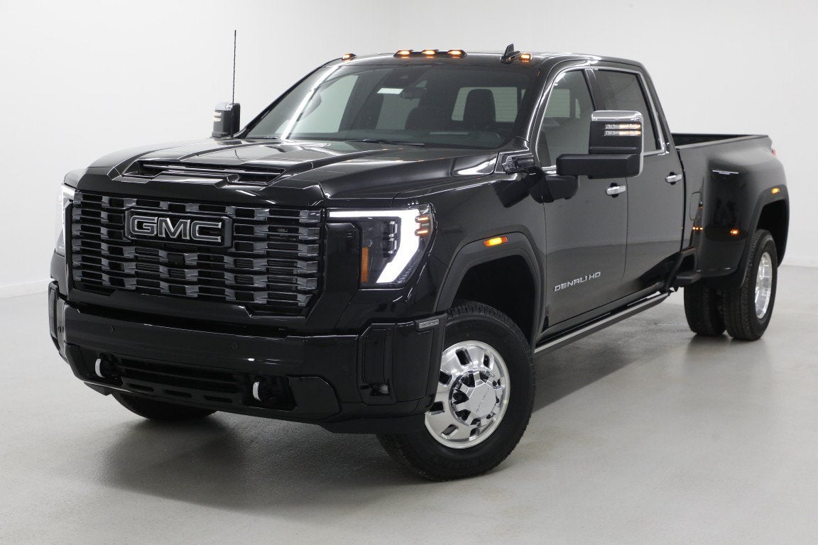 2026 GMC Sierra 3500 HD Denali Ultimate DRW