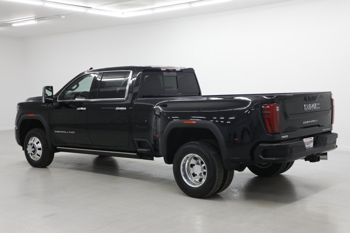 2026 GMC Sierra 3500 HD Denali Ultimate DRW