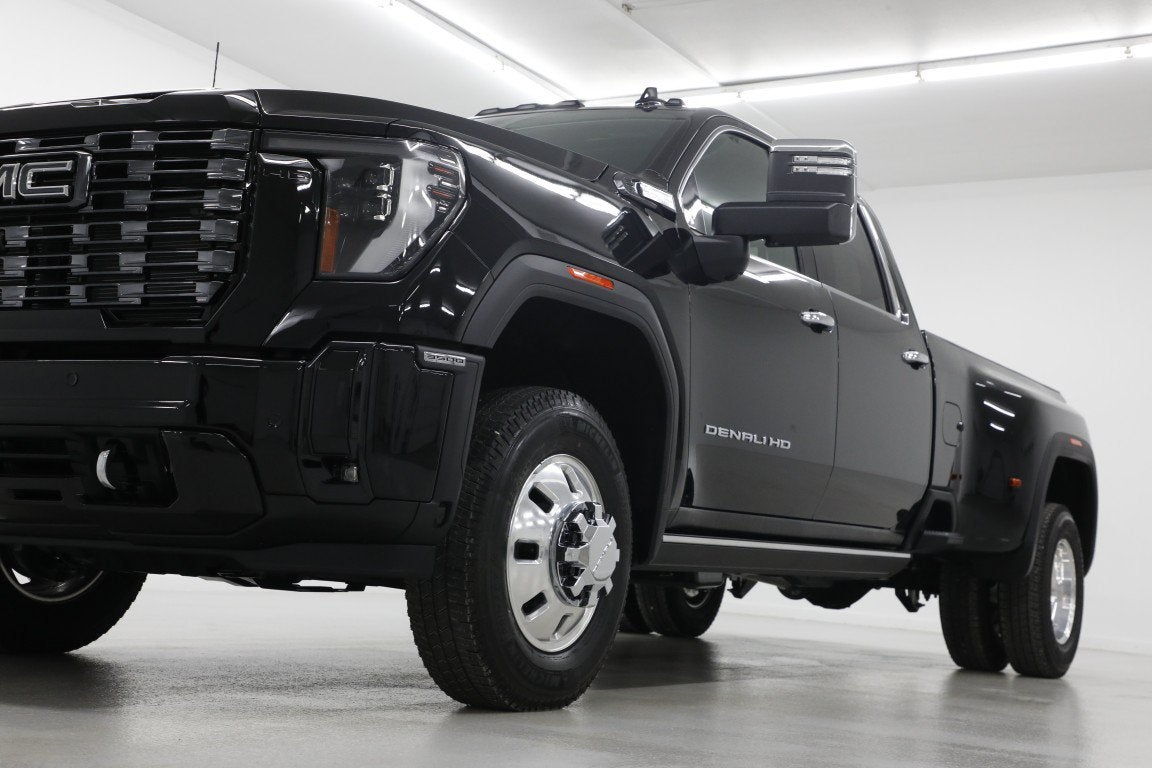 2026 GMC Sierra 3500 HD Denali Ultimate DRW