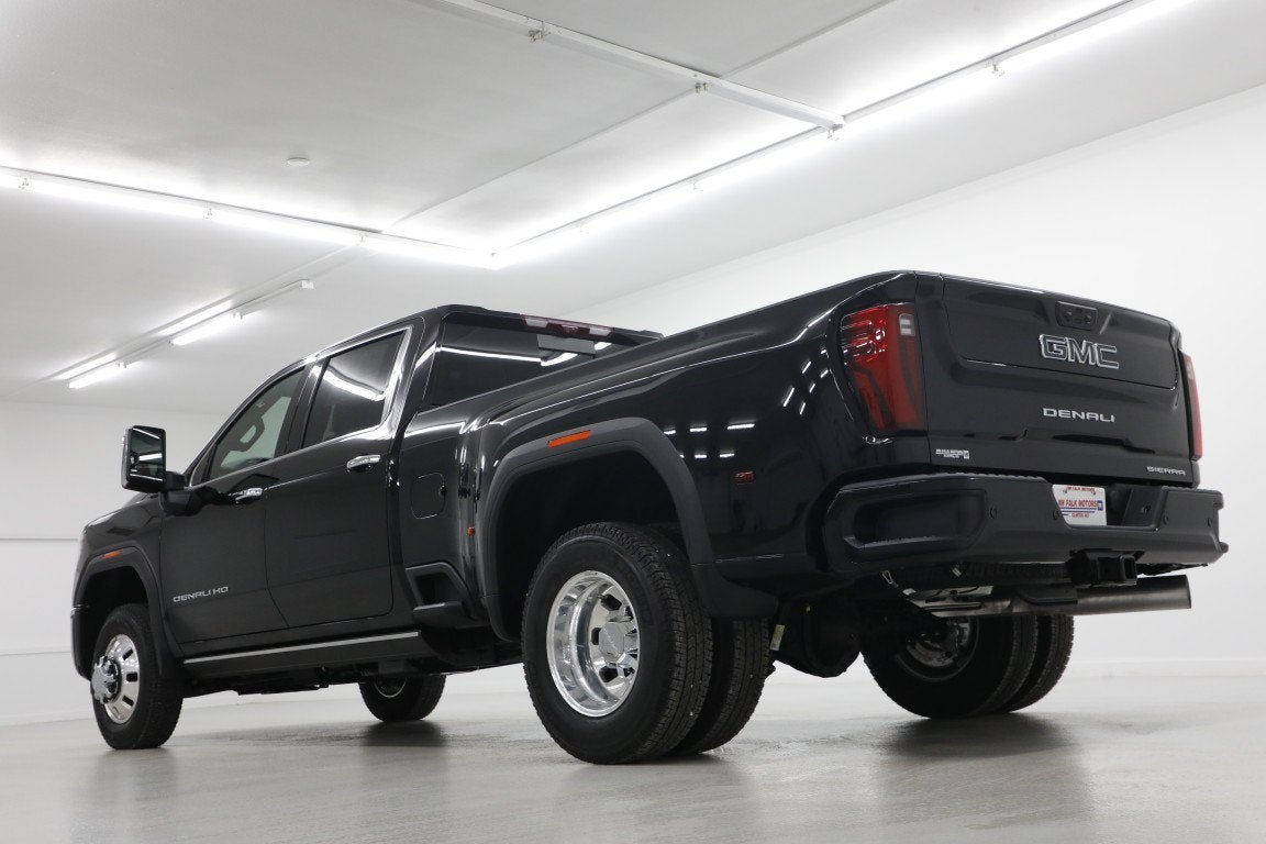2026 GMC Sierra 3500 HD Denali Ultimate DRW