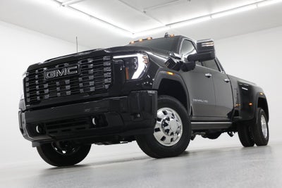 2026 GMC Sierra 3500 HD Denali Ultimate DRW