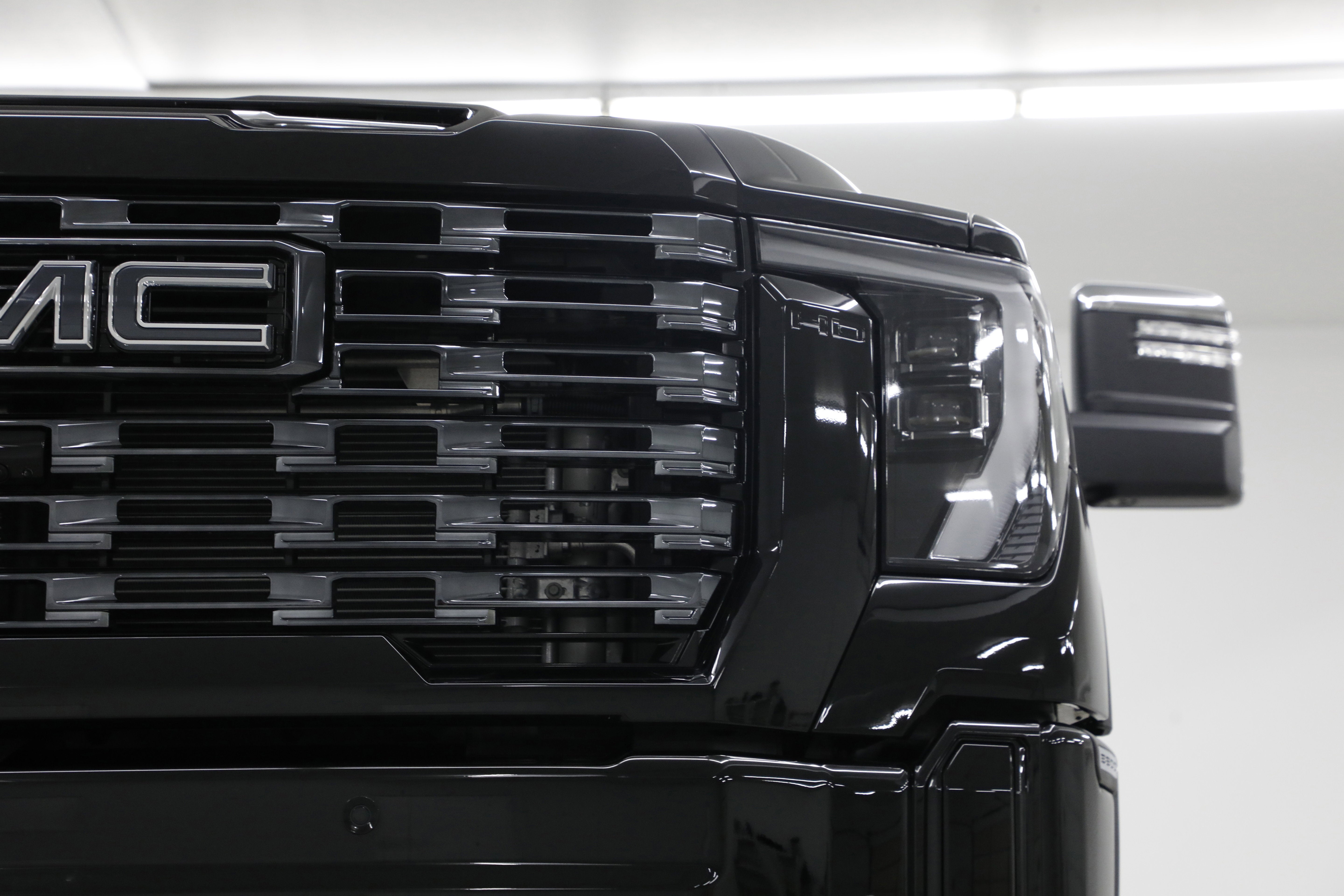 2026 GMC Sierra 3500 HD Denali Ultimate DRW