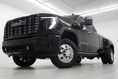 2026 GMC Sierra 3500 HD Denali Ultimate DRW