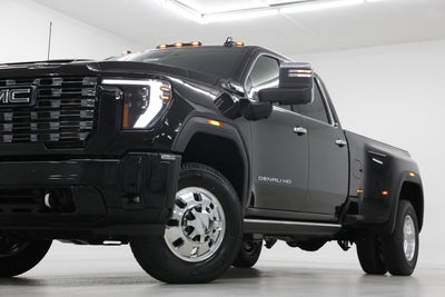 2026 GMC Sierra 3500 HD Denali Ultimate DRW