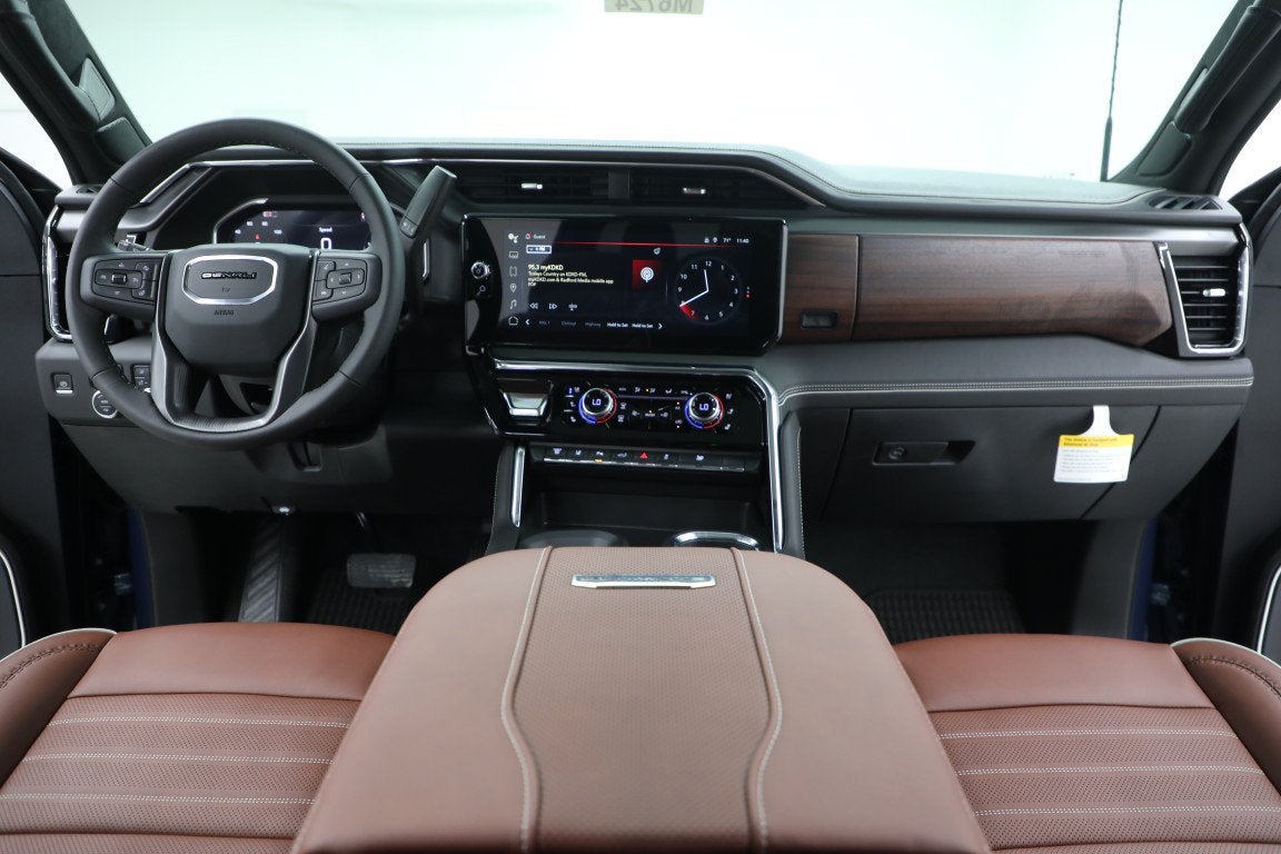 2026 GMC Sierra 3500 HD Denali Ultimate DRW