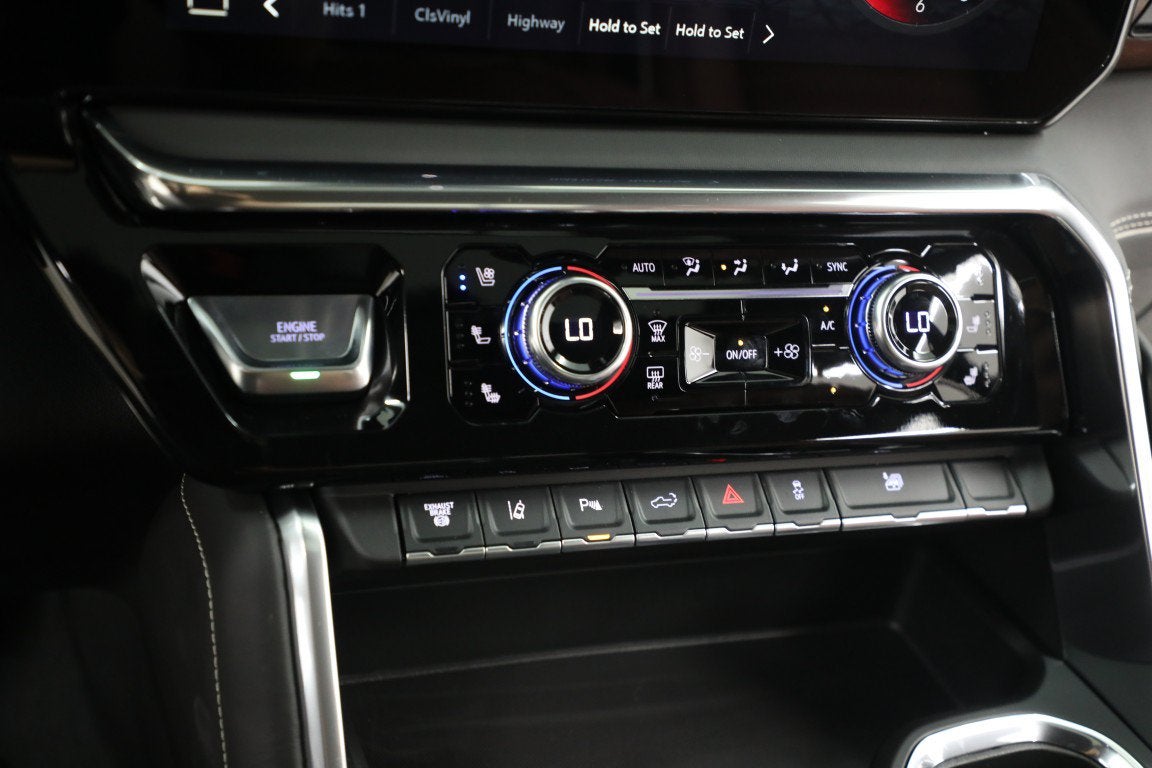 2026 GMC Sierra 3500 HD Denali Ultimate DRW