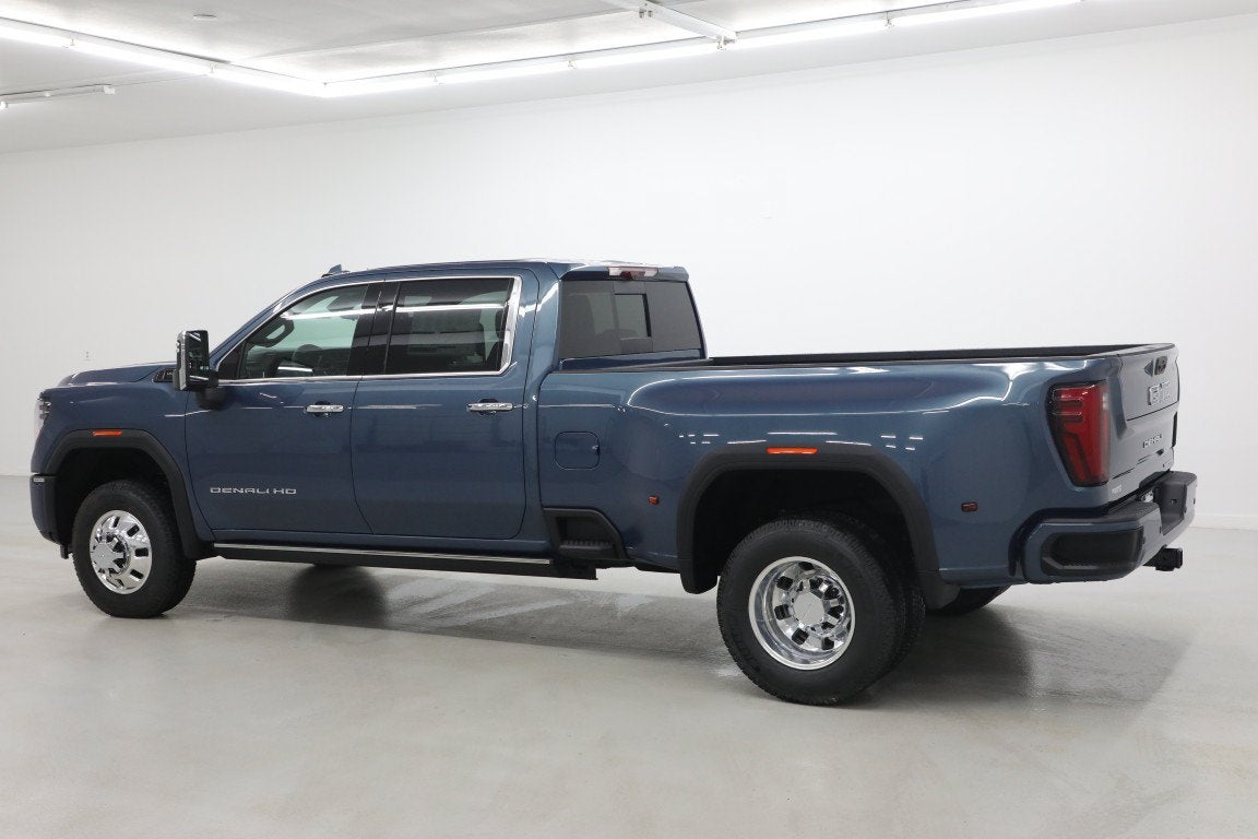 2026 GMC Sierra 3500 HD Denali Ultimate DRW