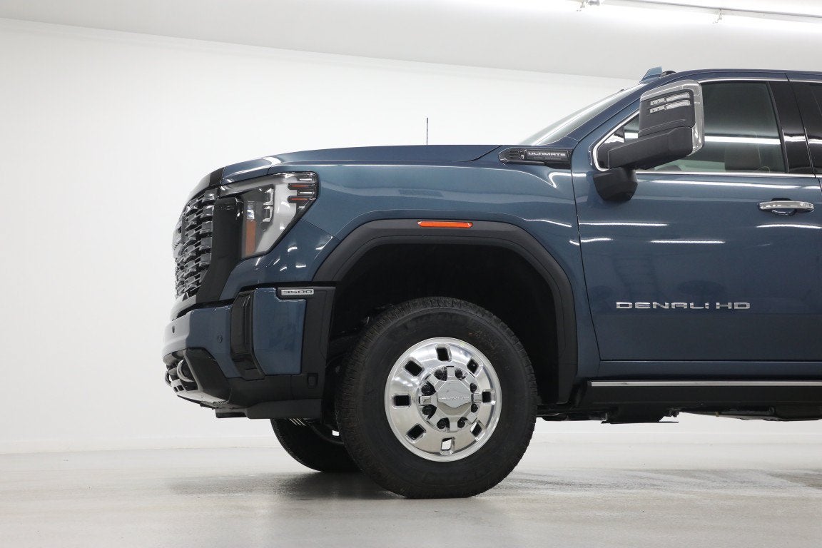 2026 GMC Sierra 3500 HD Denali Ultimate DRW