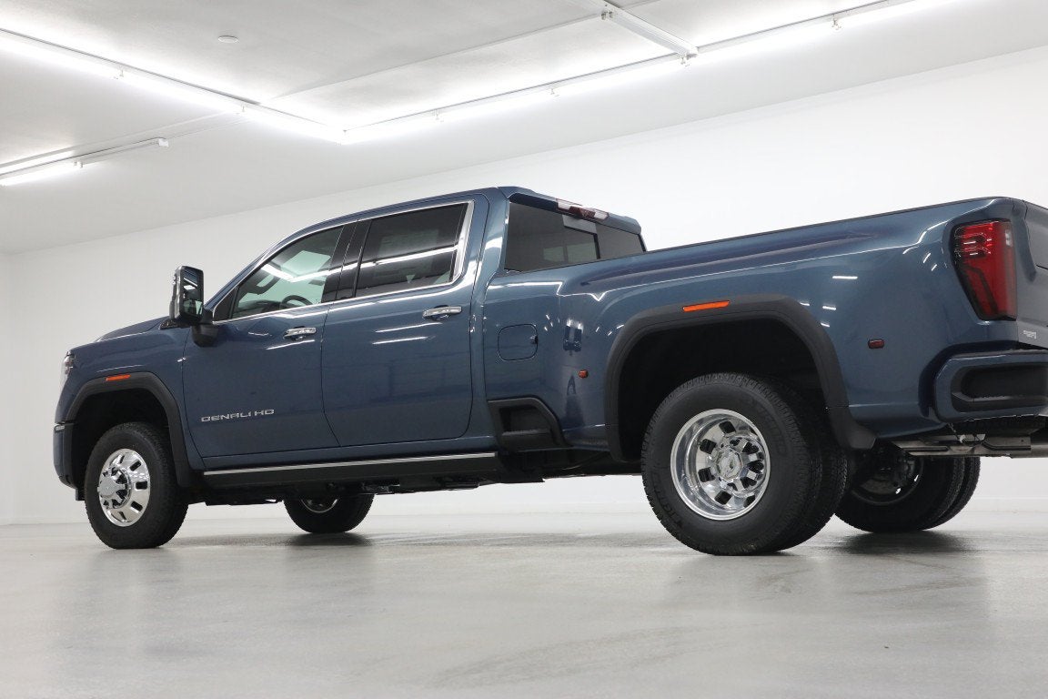 2026 GMC Sierra 3500 HD Denali Ultimate DRW