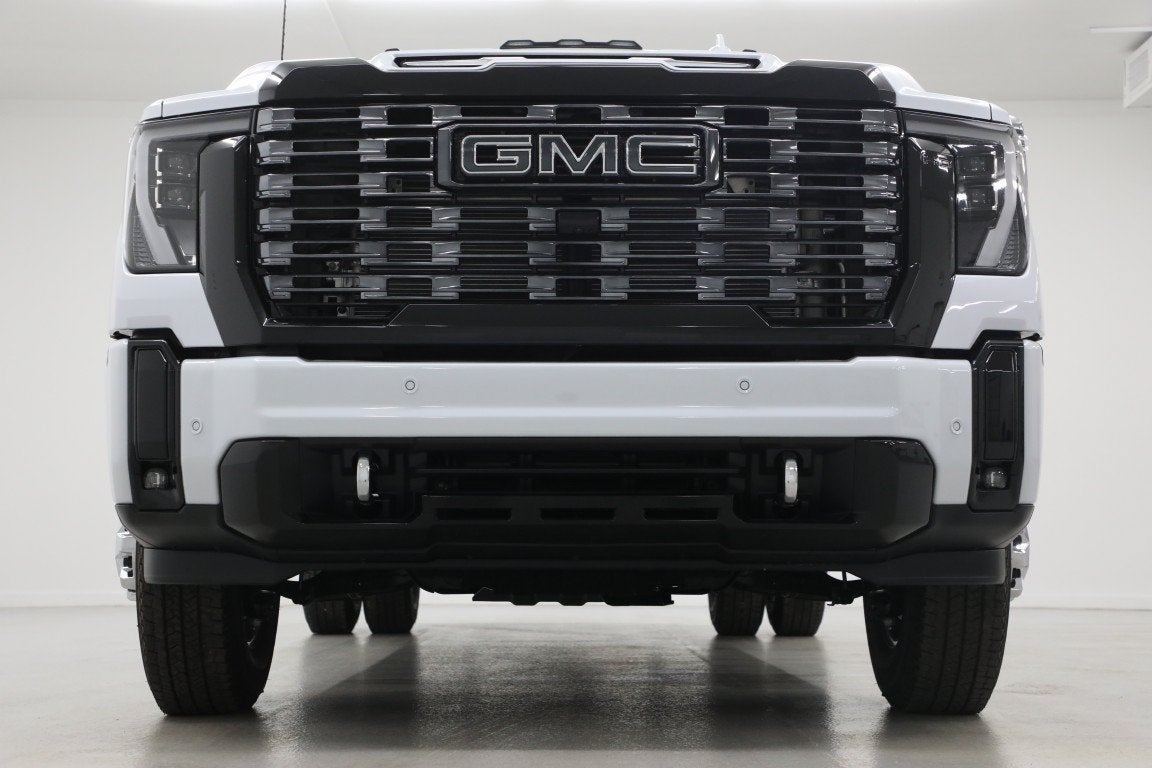 2026 GMC Sierra 3500 HD Denali Ultimate DRW
