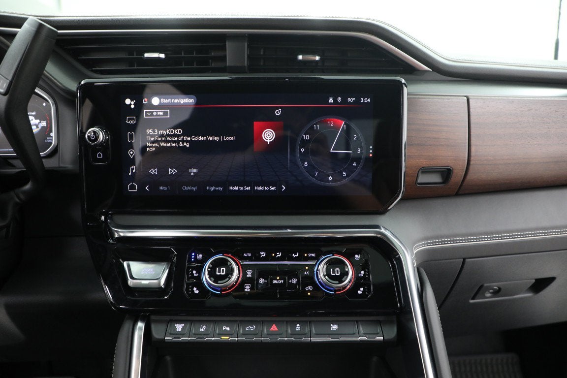 2026 GMC Sierra 3500 HD Denali Ultimate DRW