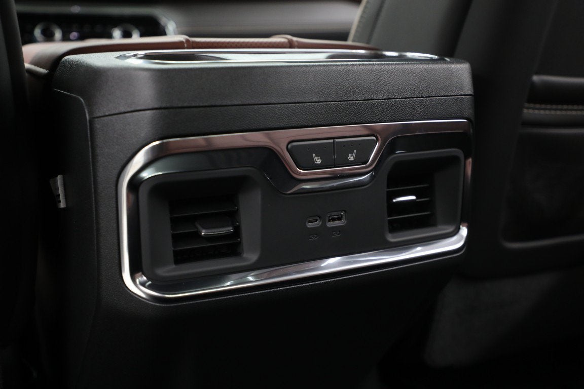 2026 GMC Sierra 3500 HD Denali Ultimate DRW