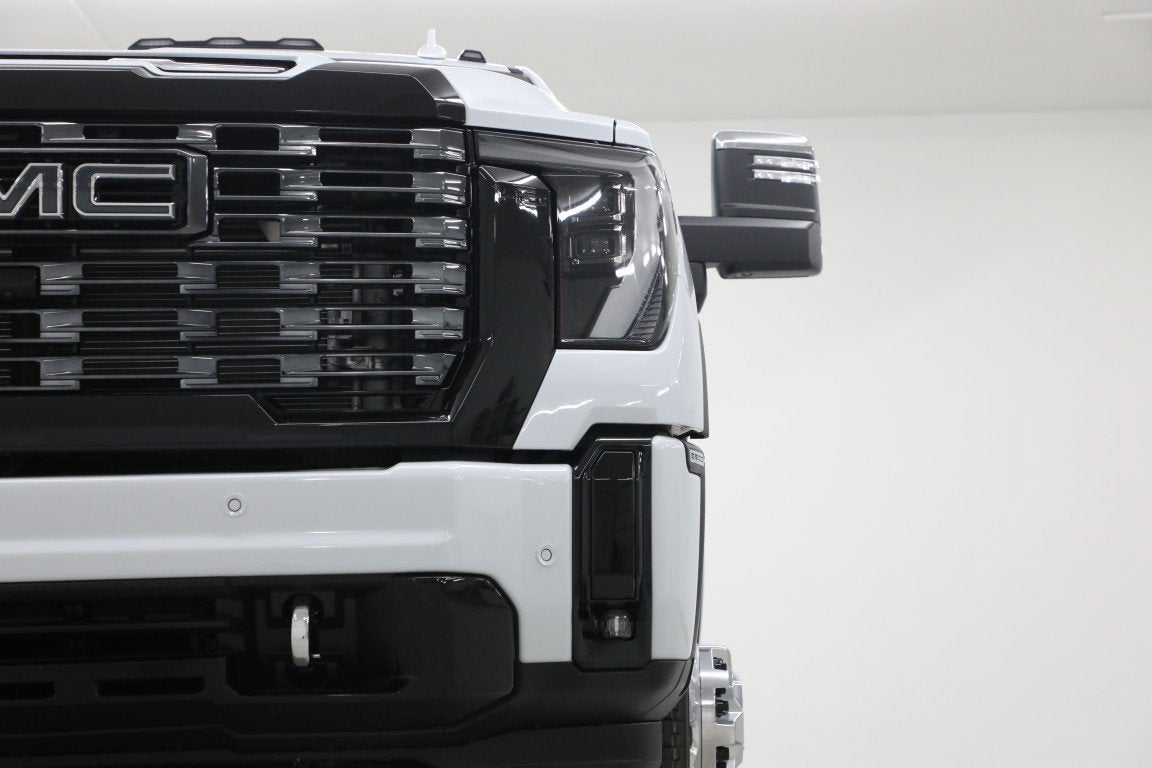 2026 GMC Sierra 3500 HD Denali Ultimate DRW