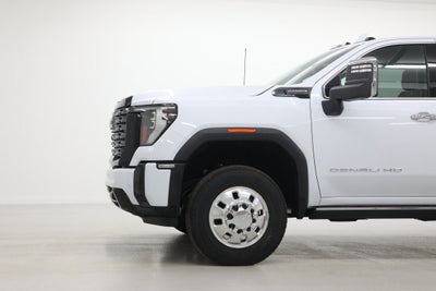 2026 GMC Sierra 3500 HD Denali Ultimate DRW
