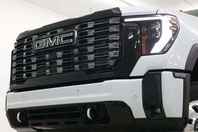 2026 GMC Sierra 3500 HD Denali Ultimate DRW