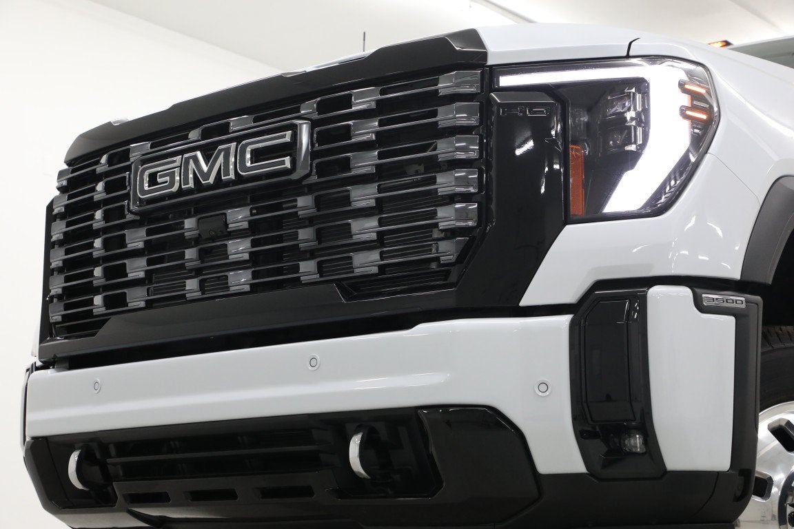 2026 GMC Sierra 3500 HD Denali Ultimate DRW