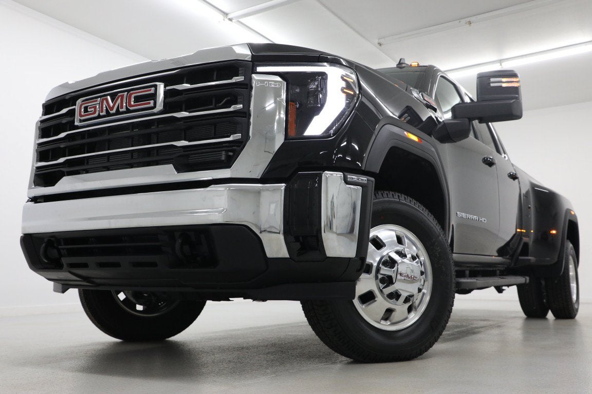 2026 GMC Sierra 3500 HD SLE DRW