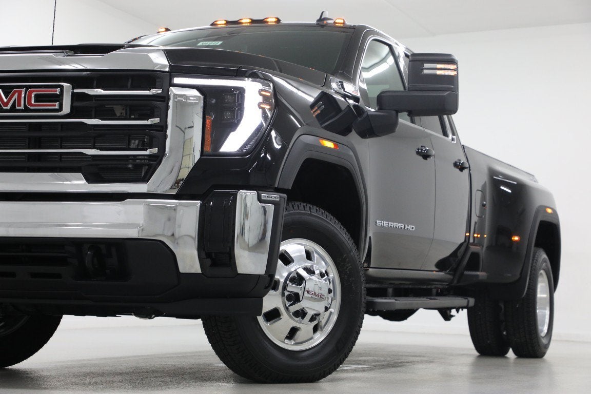 2026 GMC Sierra 3500 HD SLE DRW