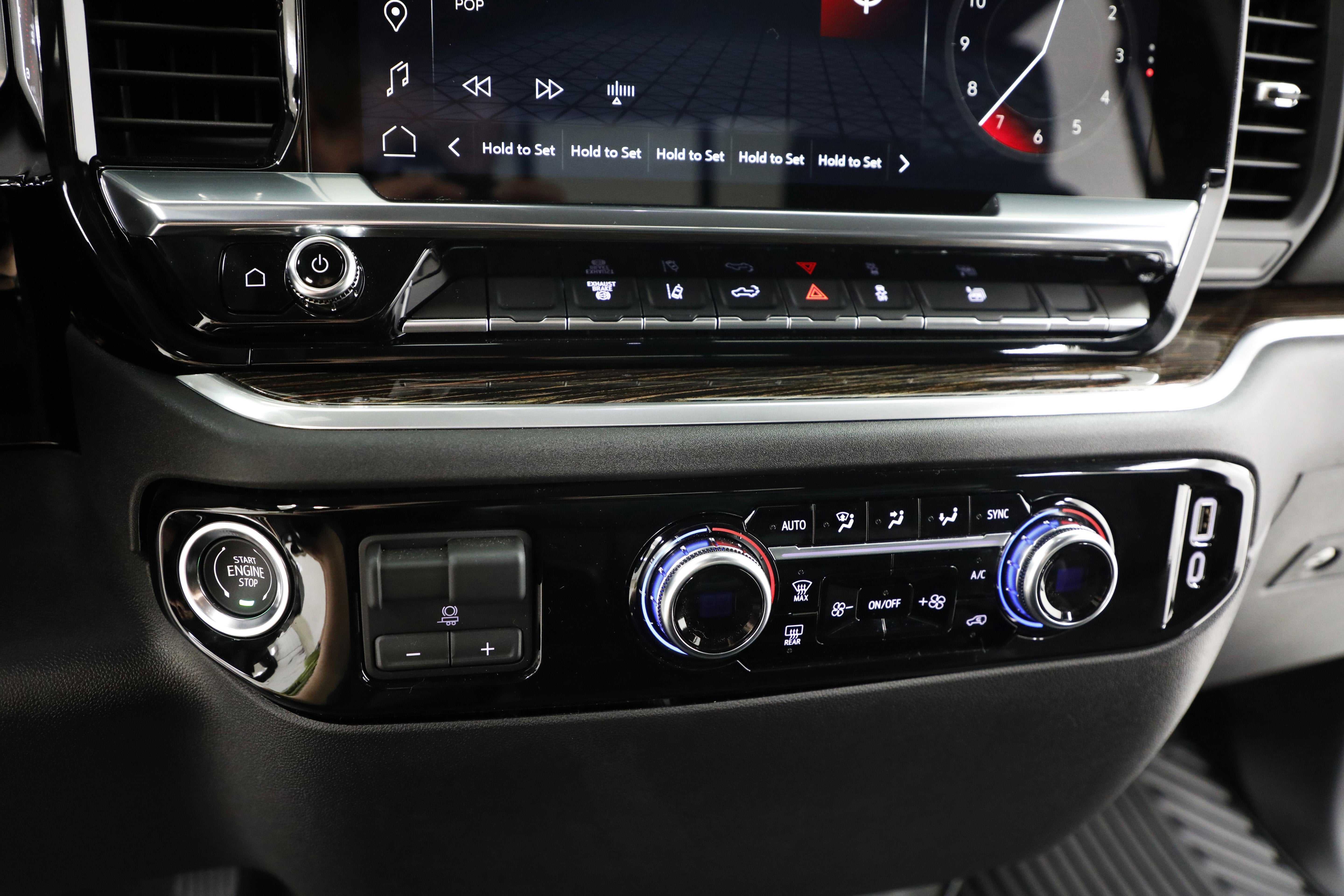 2026 GMC Sierra 3500 HD SLE DRW