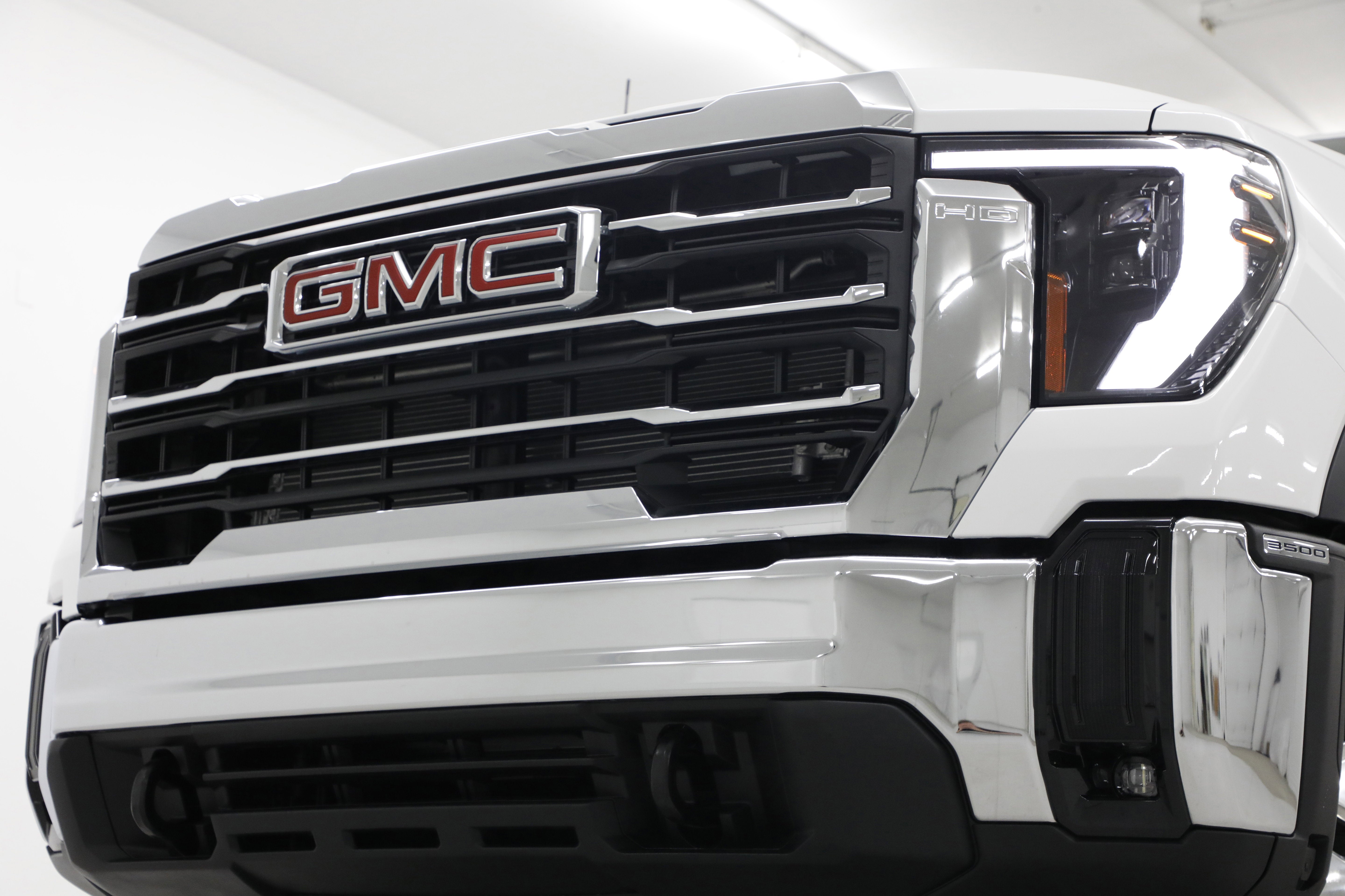2026 GMC Sierra 3500 HD SLE DRW