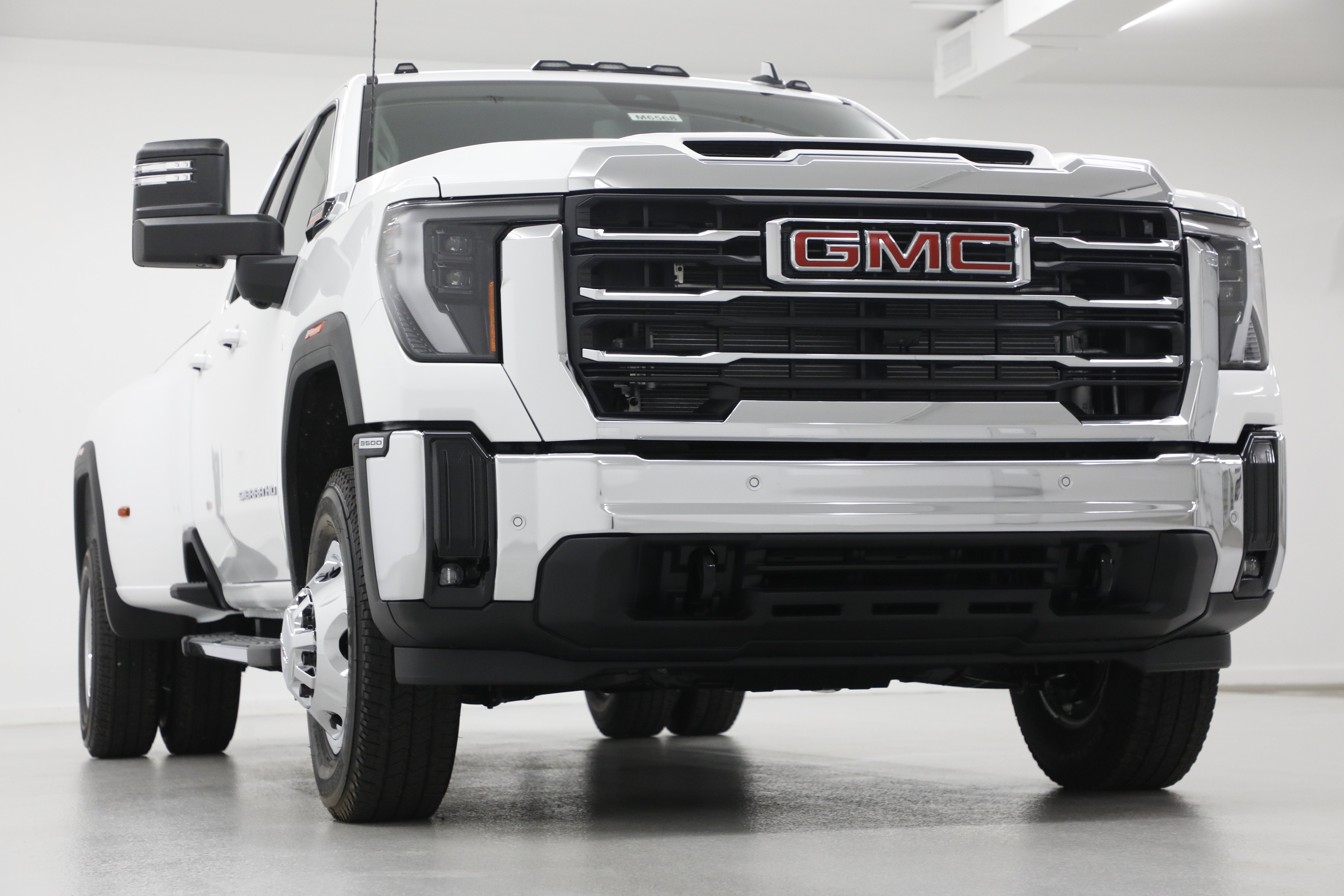 2026 GMC Sierra 3500 HD SLE DRW