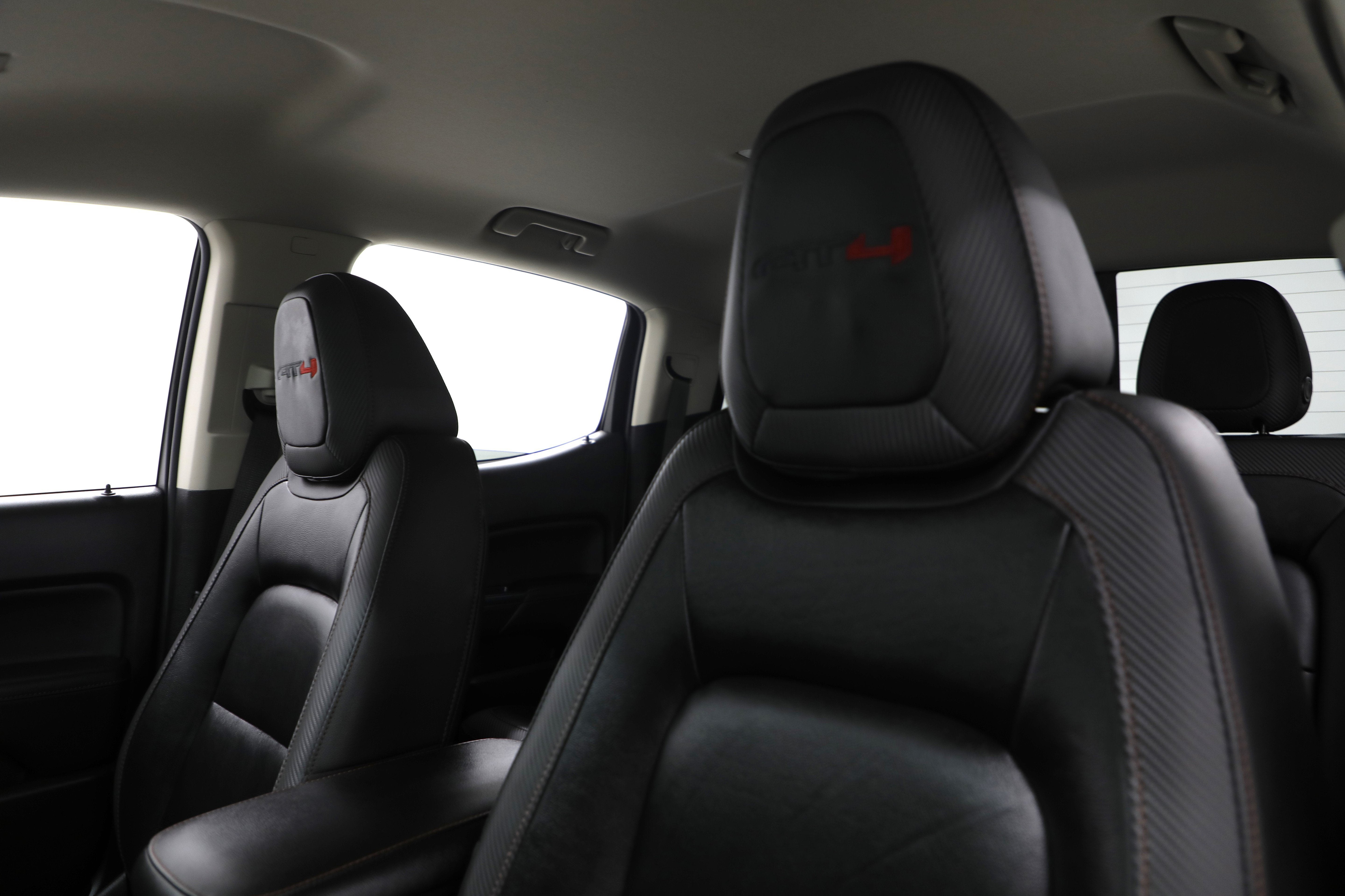2021 GMC Canyon 4WD AT4 w/Leather