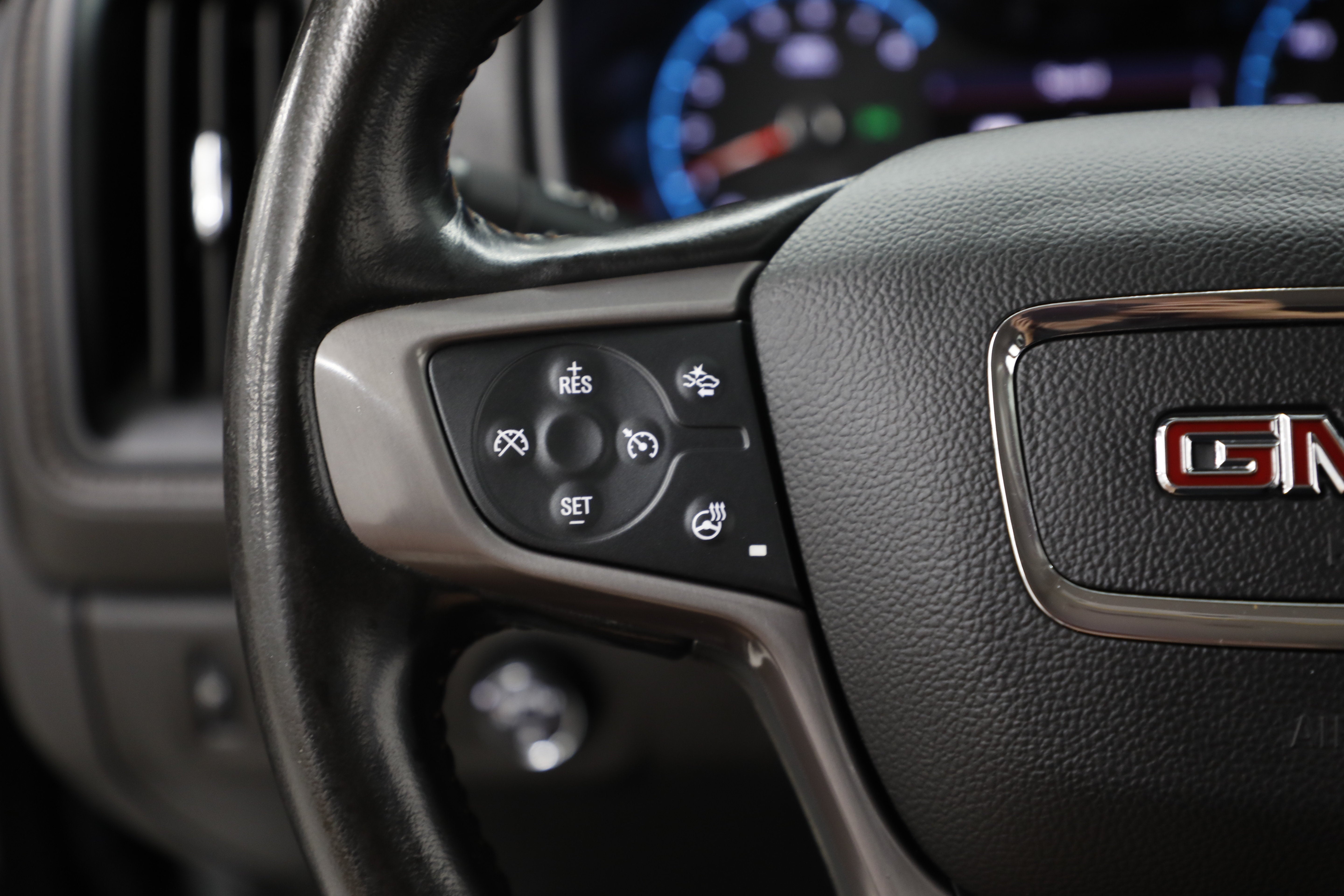 2021 GMC Canyon 4WD AT4 w/Leather