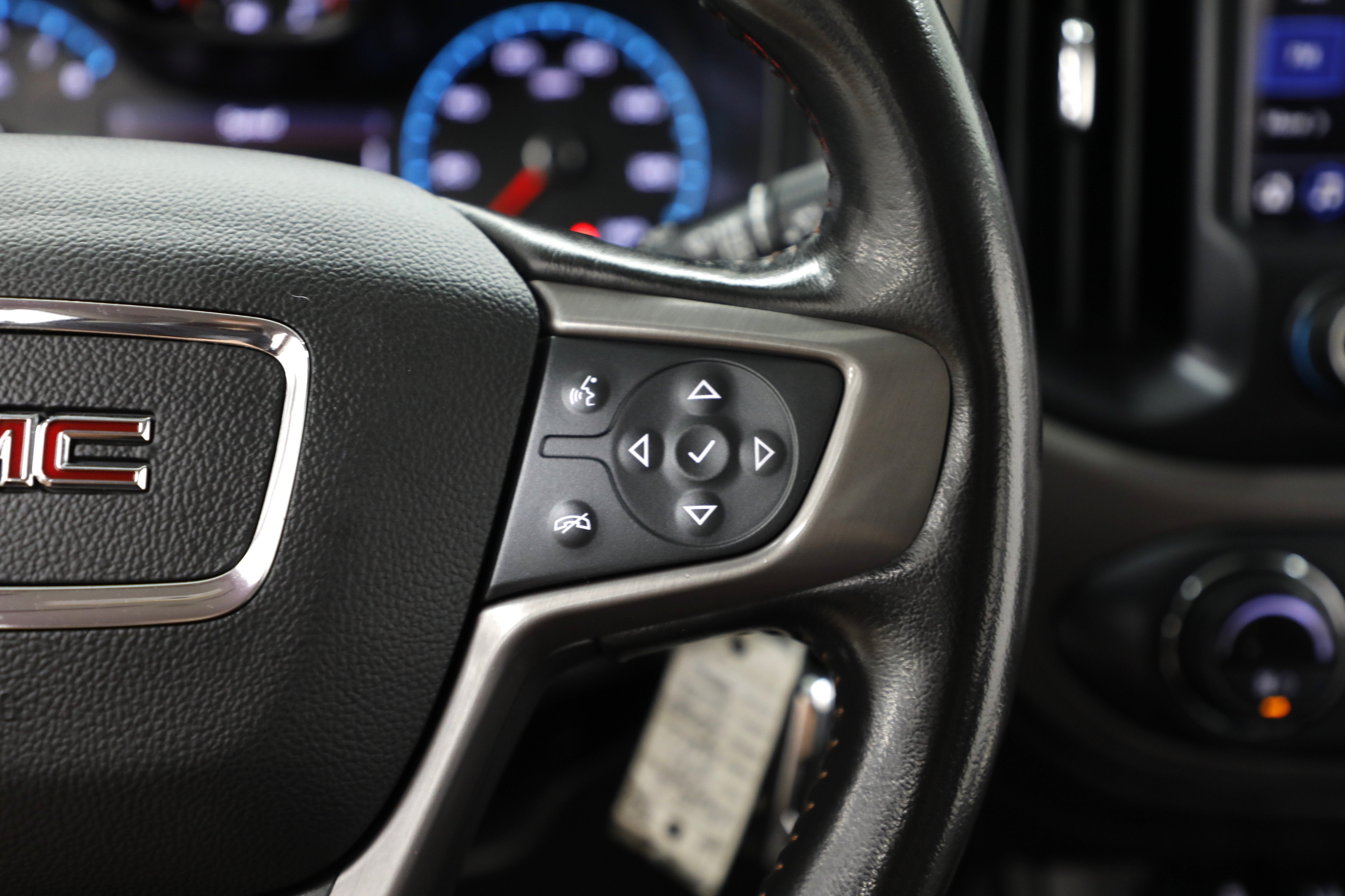 2021 GMC Canyon 4WD AT4 w/Leather