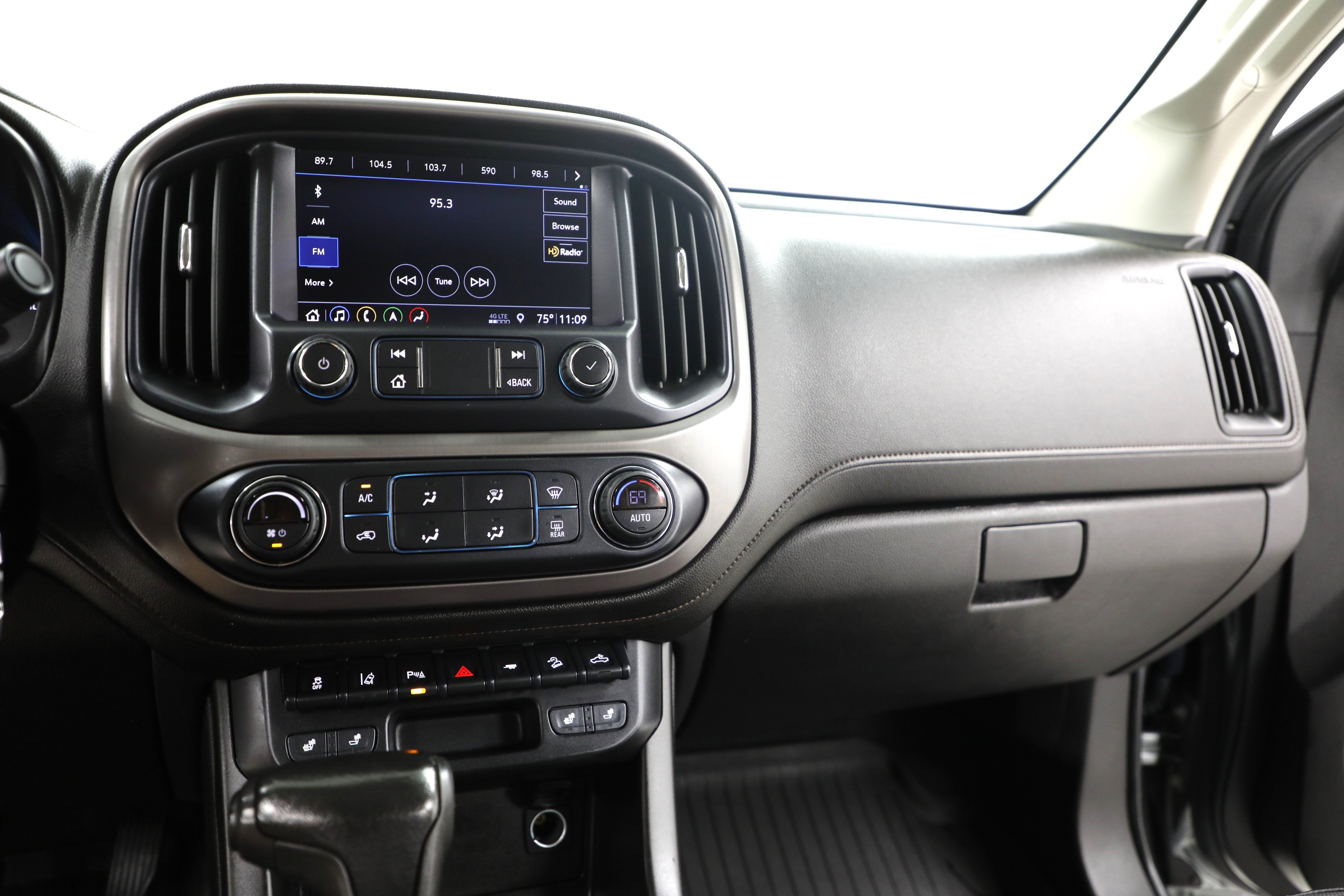 2021 GMC Canyon 4WD AT4 w/Leather
