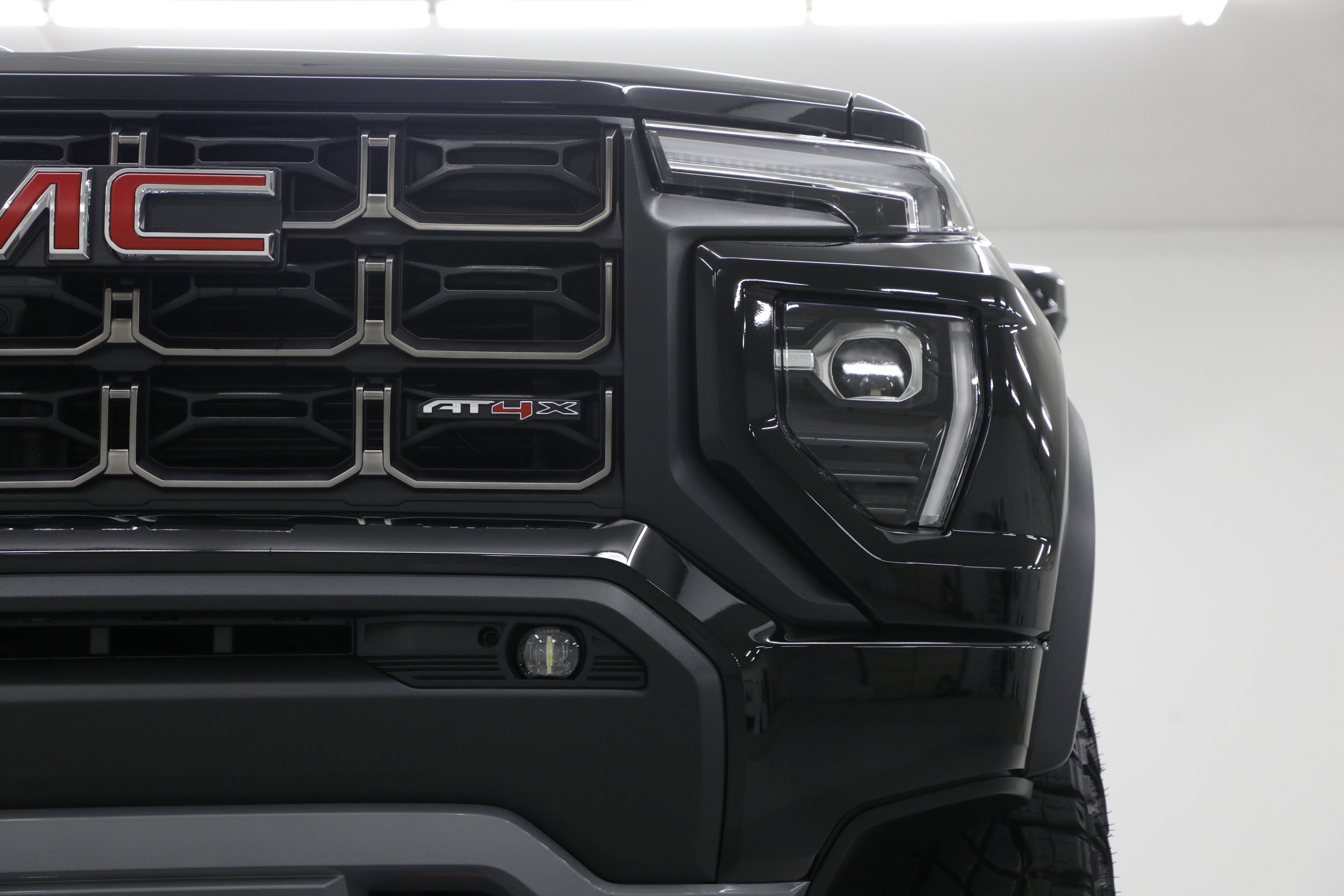 2026 GMC Canyon AT4X