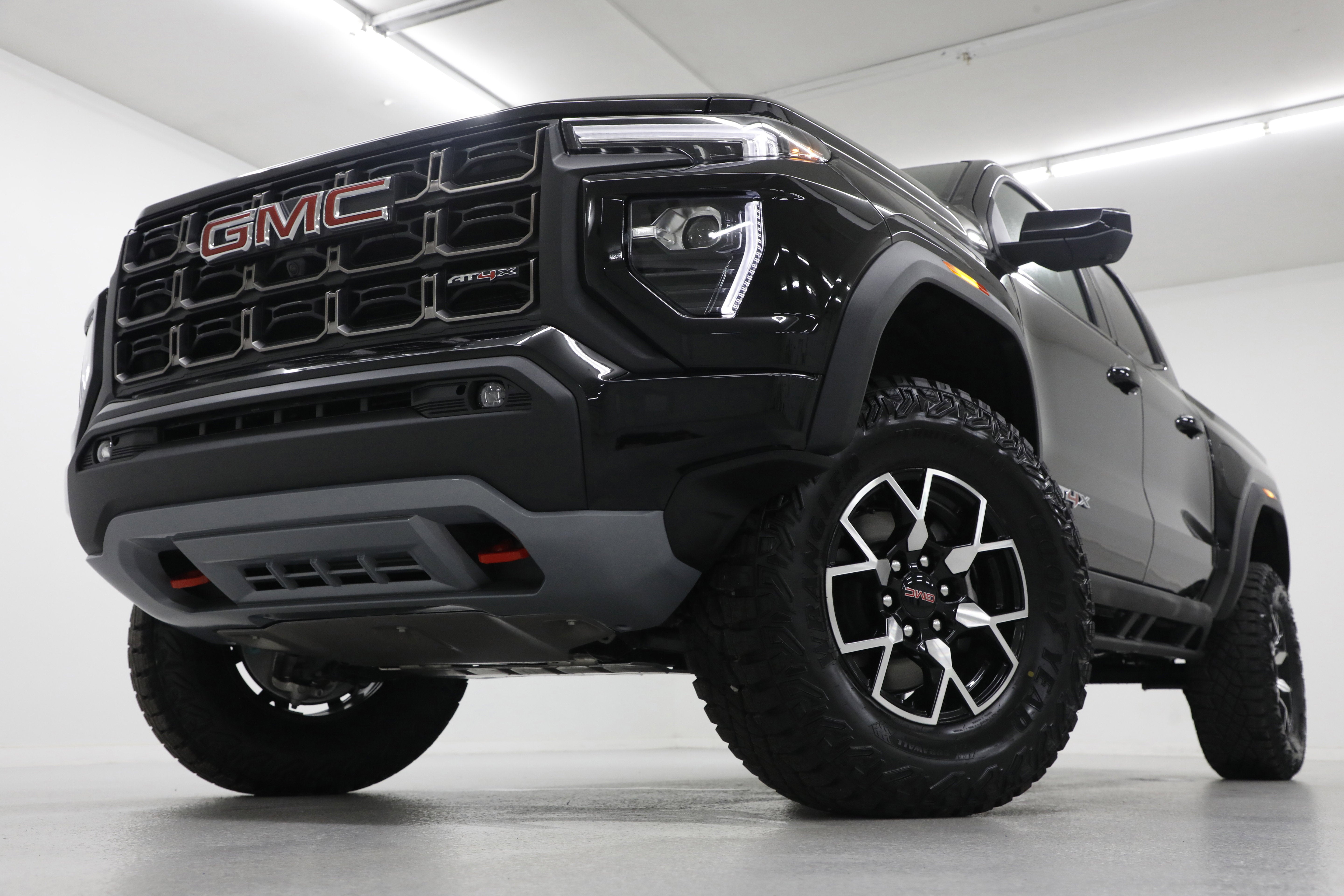 2026 GMC Canyon AT4X