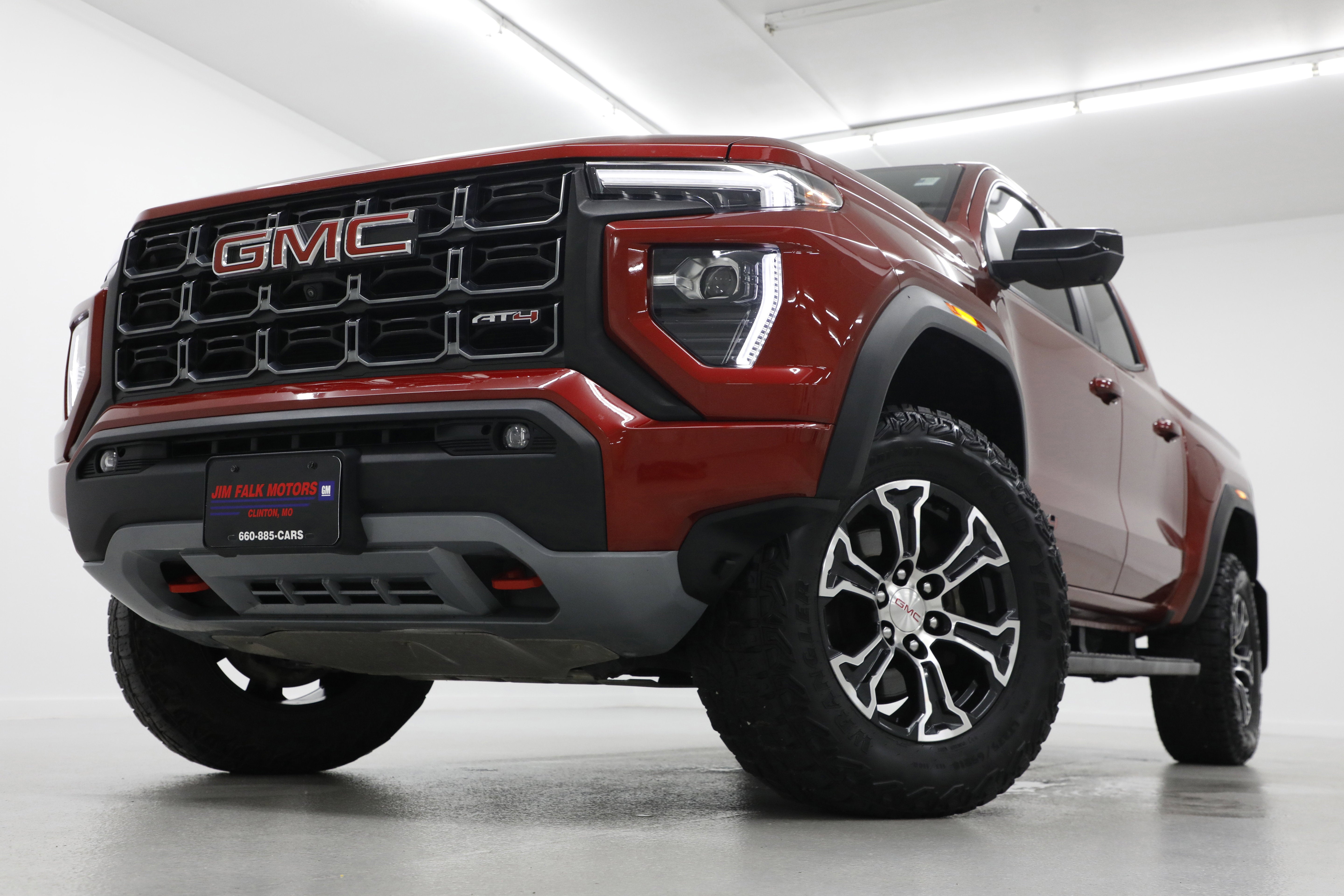 2023 GMC Canyon AT4