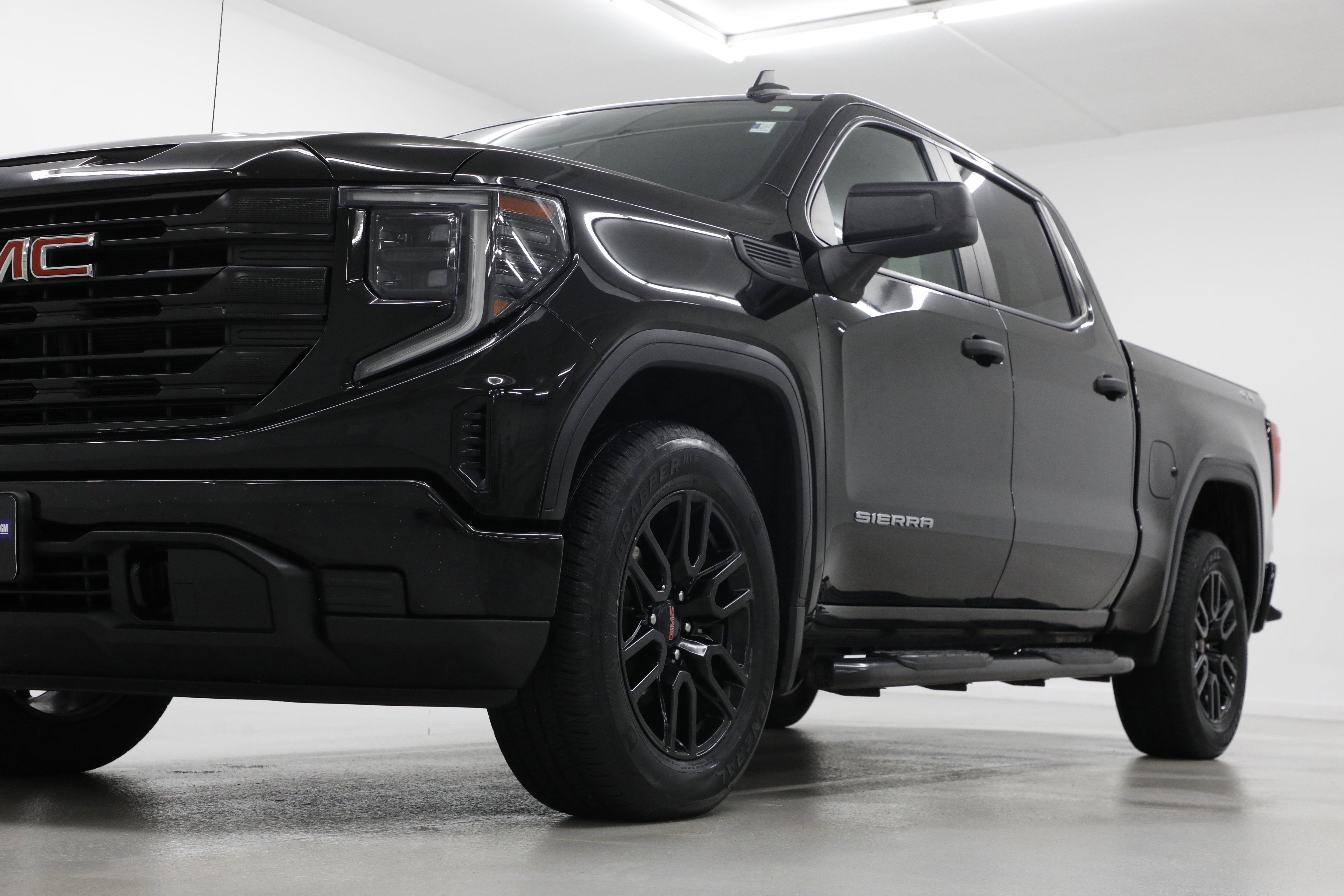 2023 GMC Sierra 1500 Pro