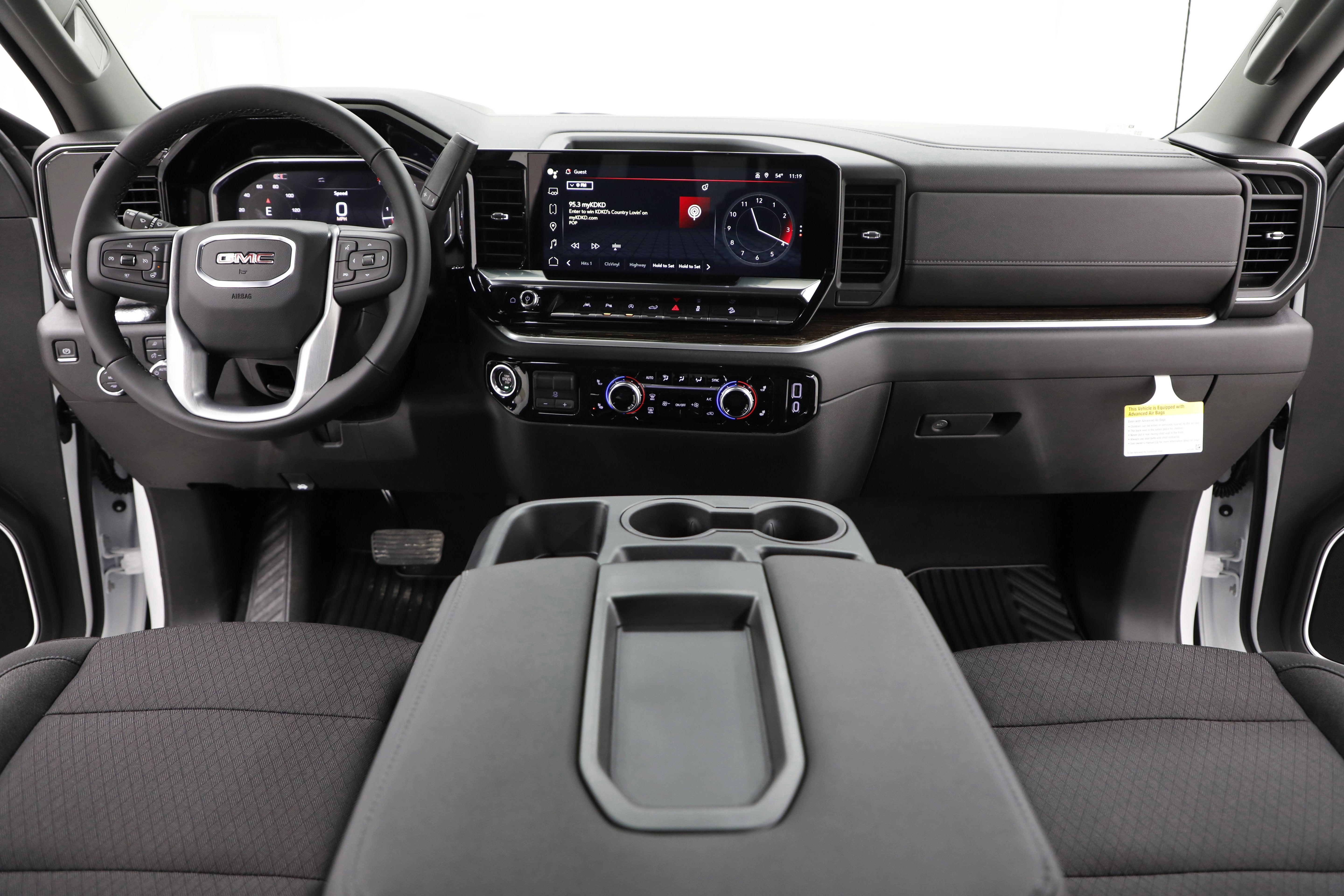 2026 GMC Sierra 1500 SLE