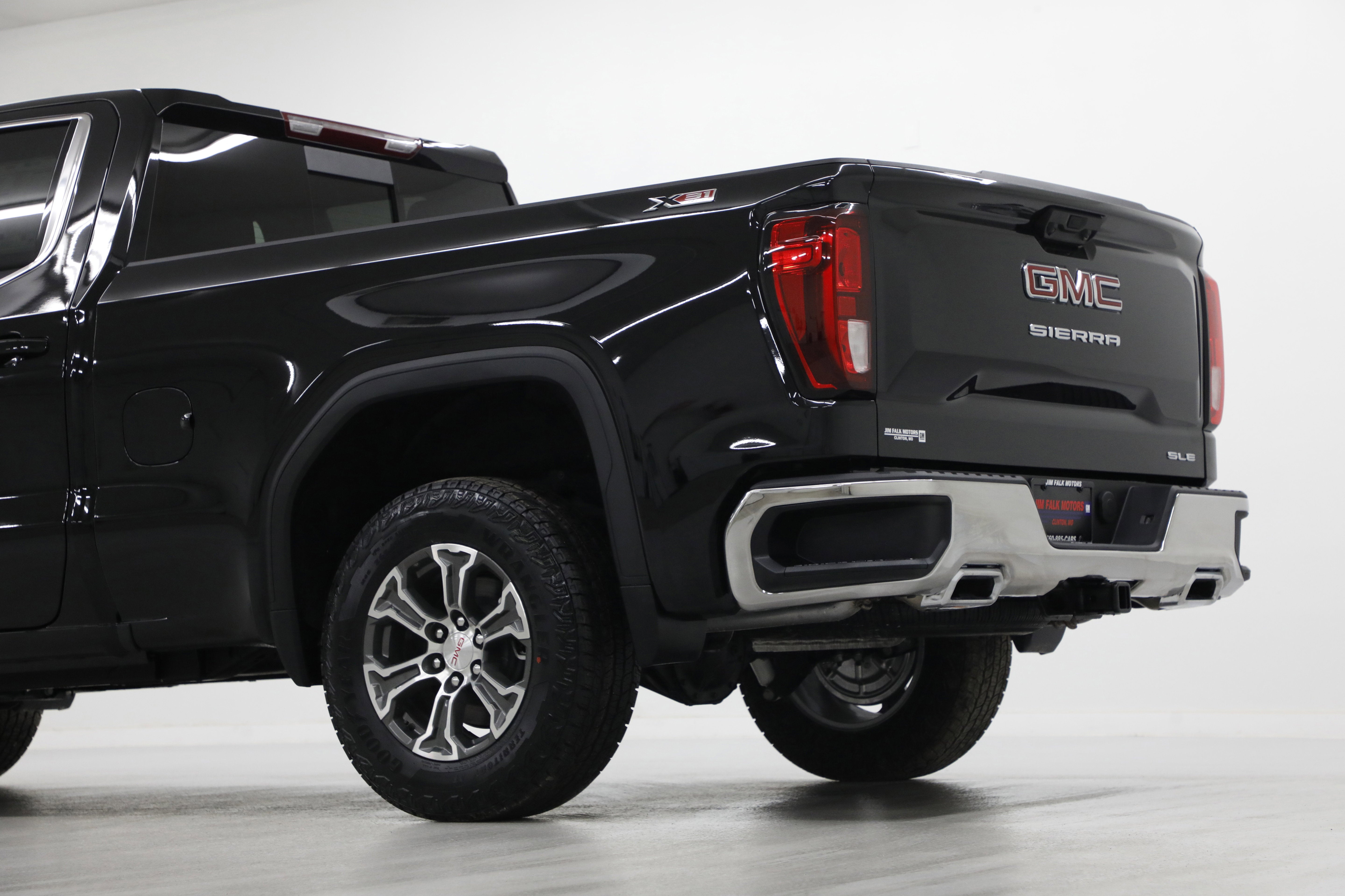 2026 GMC Sierra 1500 SLE