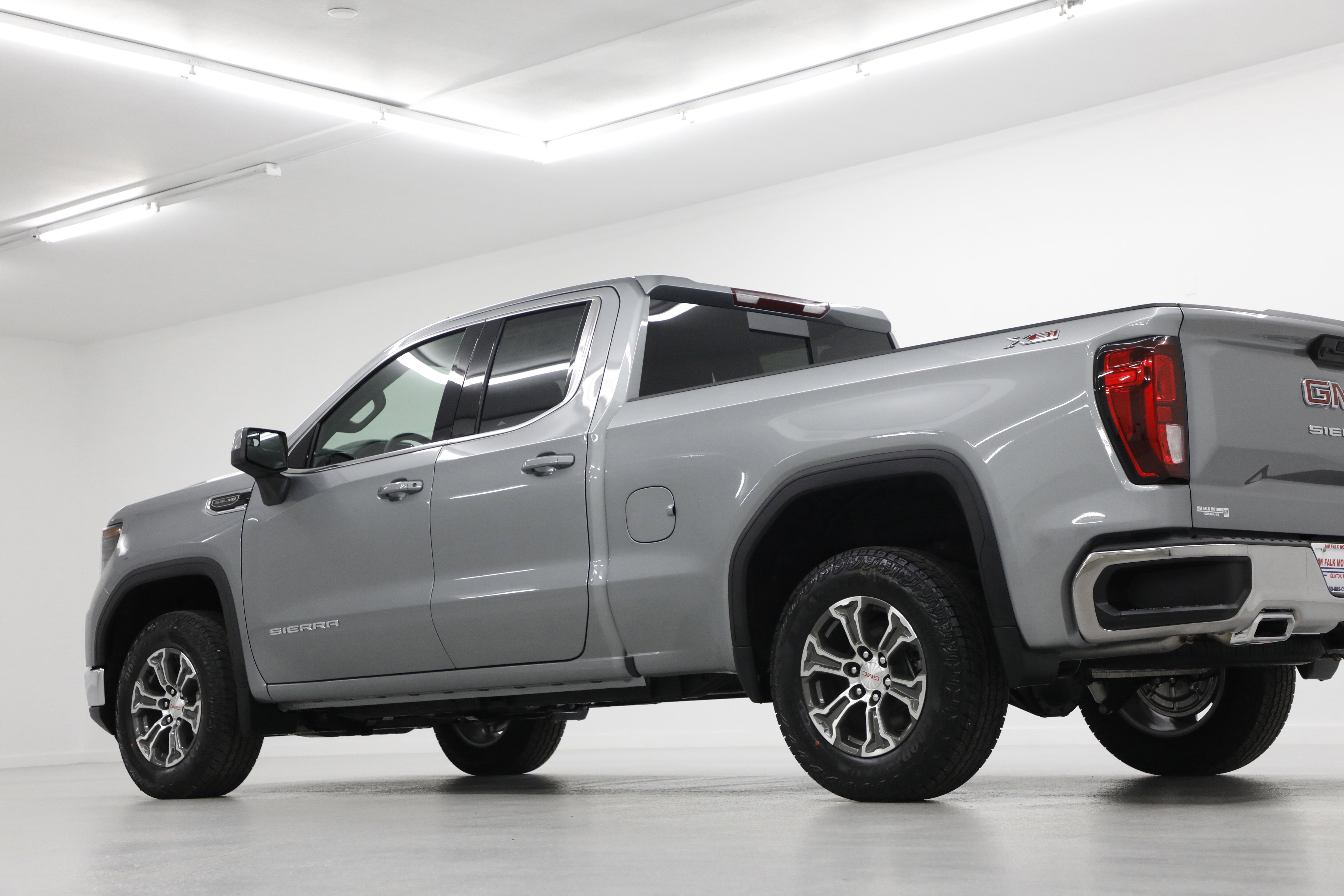 2026 GMC Sierra 1500 SLE