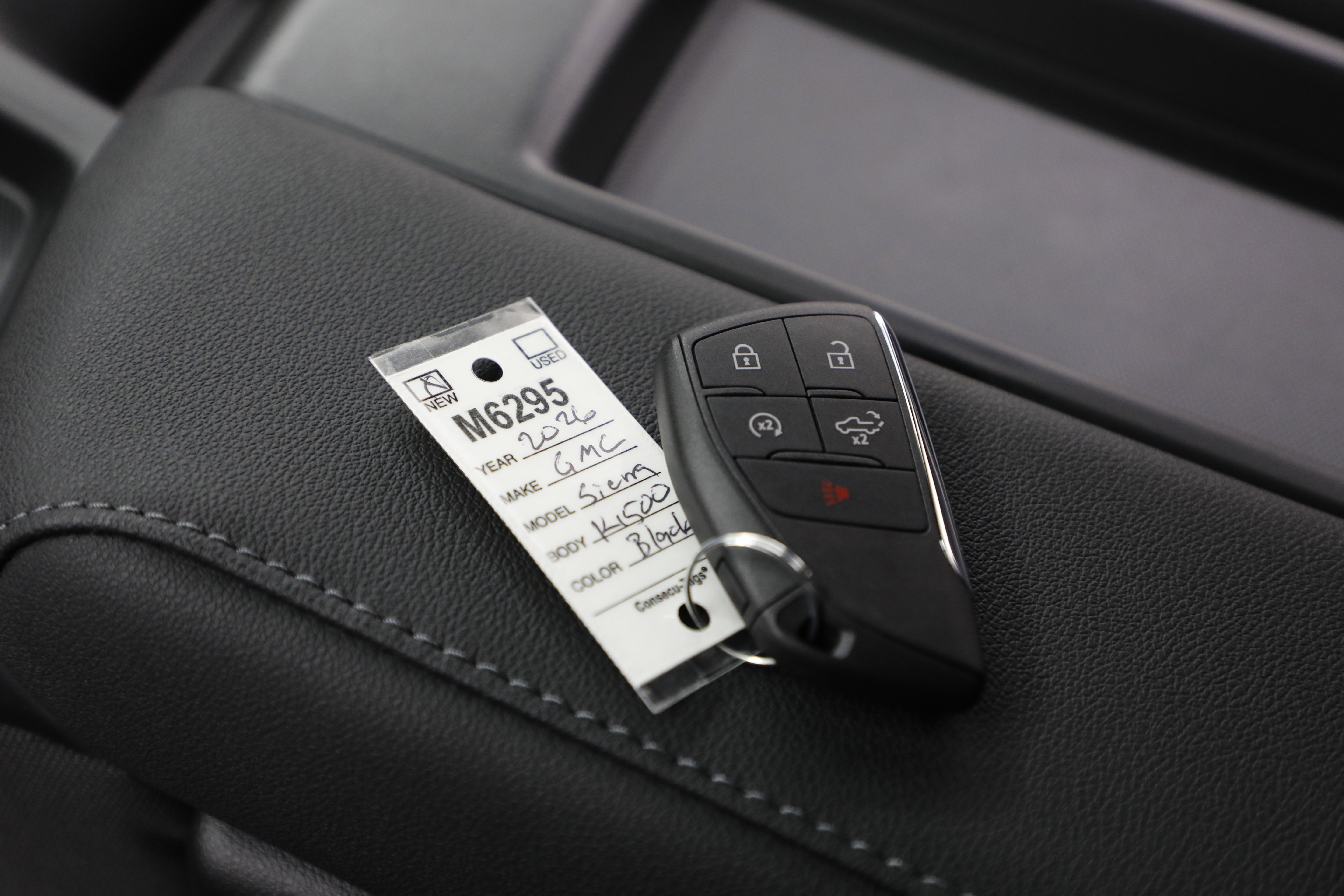 2026 GMC Sierra 1500 SLE