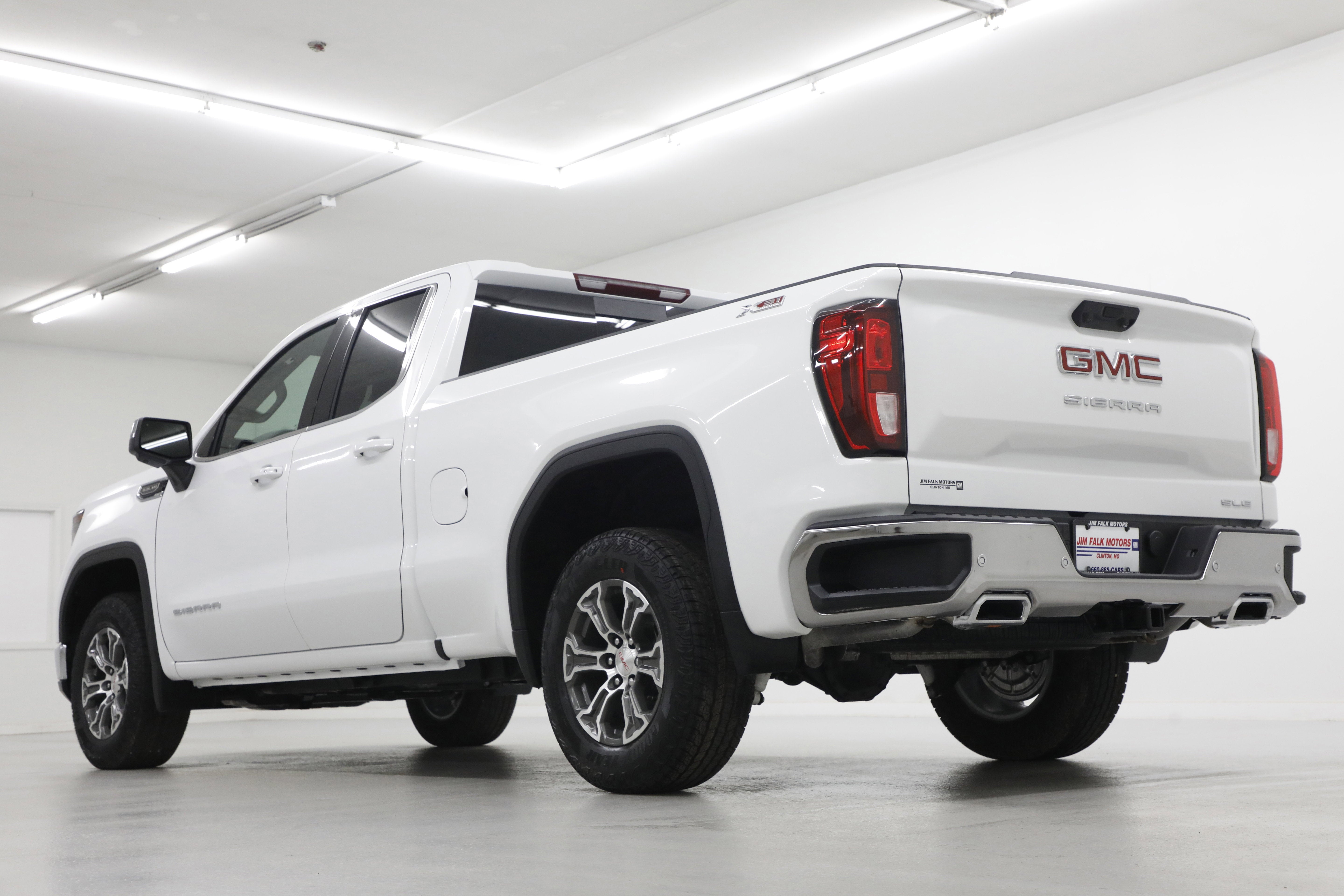 2026 GMC Sierra 1500 SLE