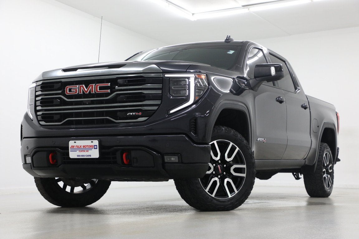 2023 GMC Sierra 1500 AT4