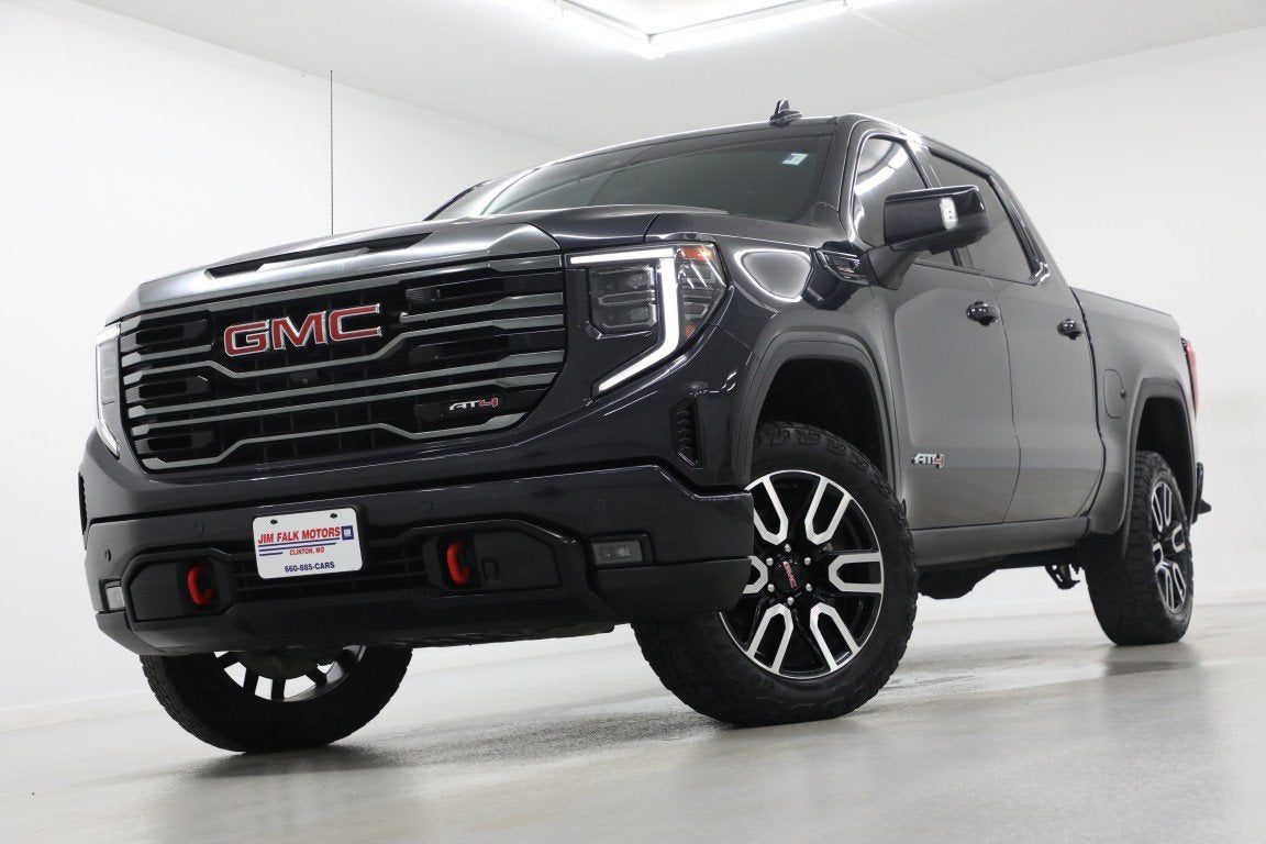 2023 GMC Sierra 1500 AT4