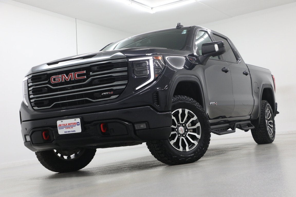 2023 GMC Sierra 1500 AT4