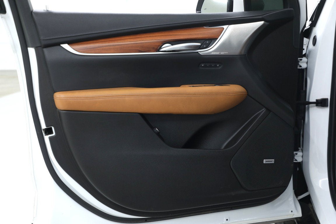2023 Cadillac XT5 FWD Premium Luxury