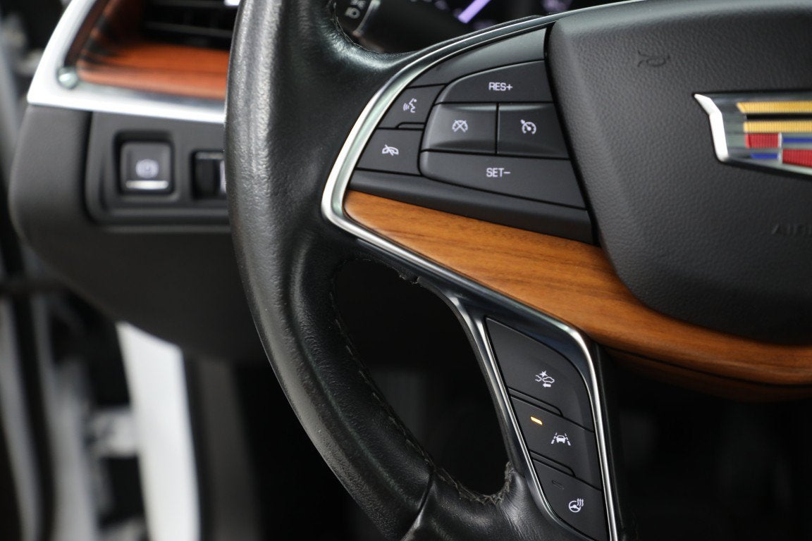 2023 Cadillac XT5 FWD Premium Luxury